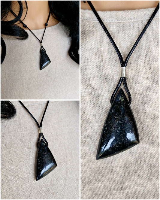 Pendant - magnetite (magnetite) "Galaxy"